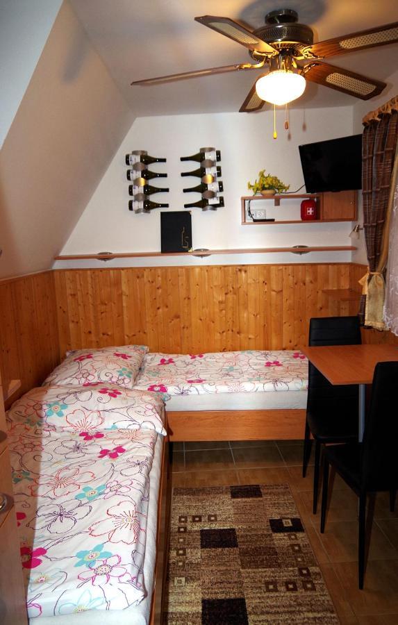 Apartmán Sklep u Veselých Mutěnice Exteriér fotografie
